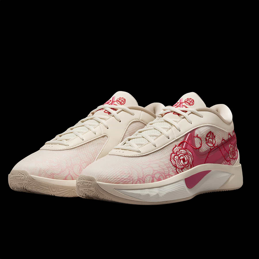 Giannis Freak 6 la derniere chaussure signature de Giannis pro du basket. Nike CH